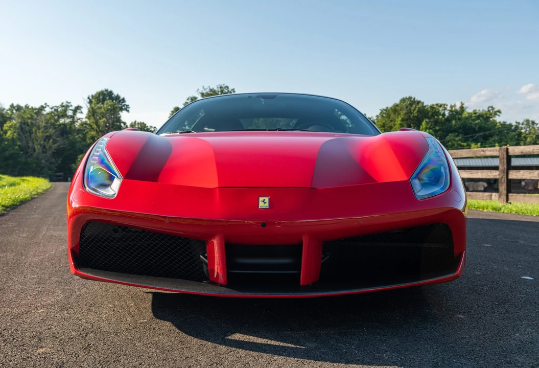 2017 Ferrari 488 GTB - Image 31 of 31