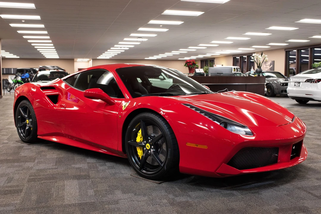 2017 Ferrari 488 GTB - Image 17 of 31