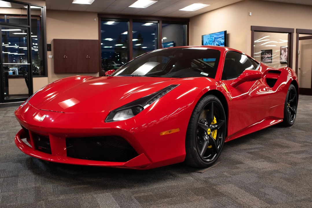 2017 Ferrari 488 GTB - Image 3 of 31
