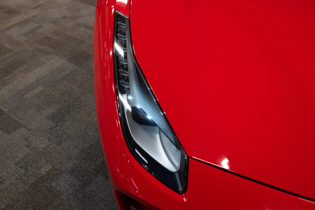 2017 Ferrari 488 GTB - Image 30 of 31
