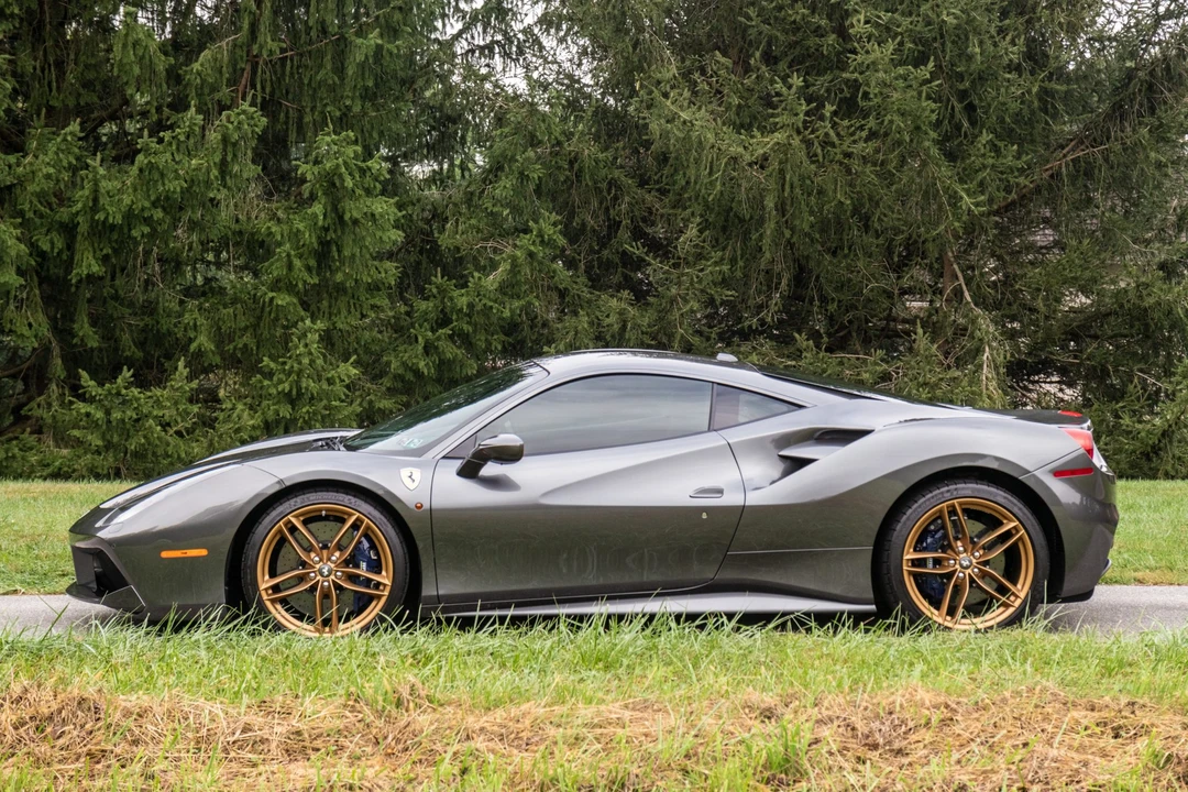 2017 Ferrari 488 GTB - Image 7 of 31