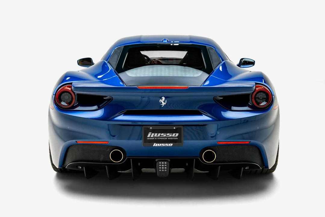 2017 Ferrari 488 GTB - Image 12 of 31