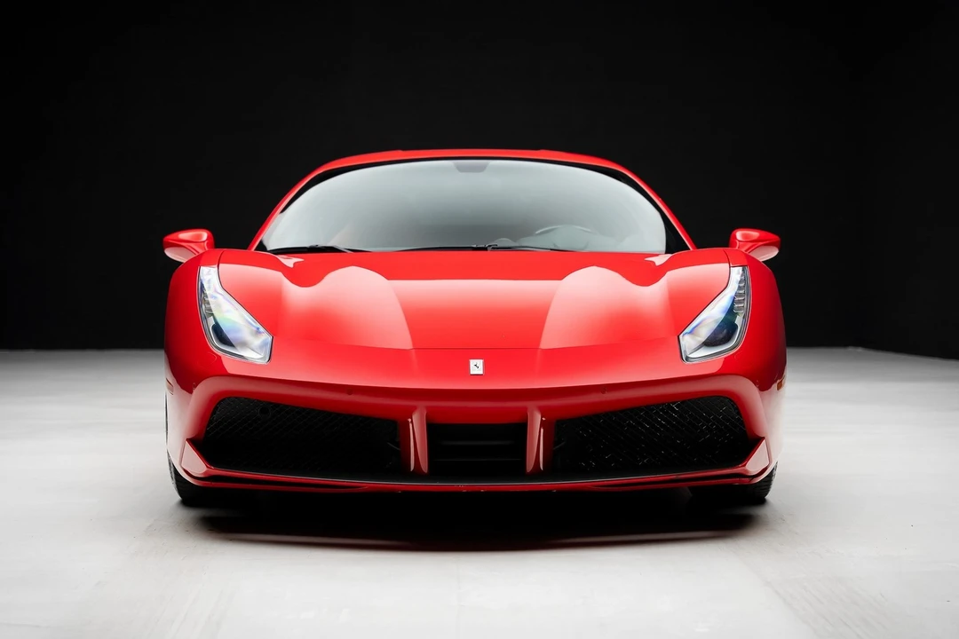 2017 Ferrari 488 GTB - Image 7 of 12