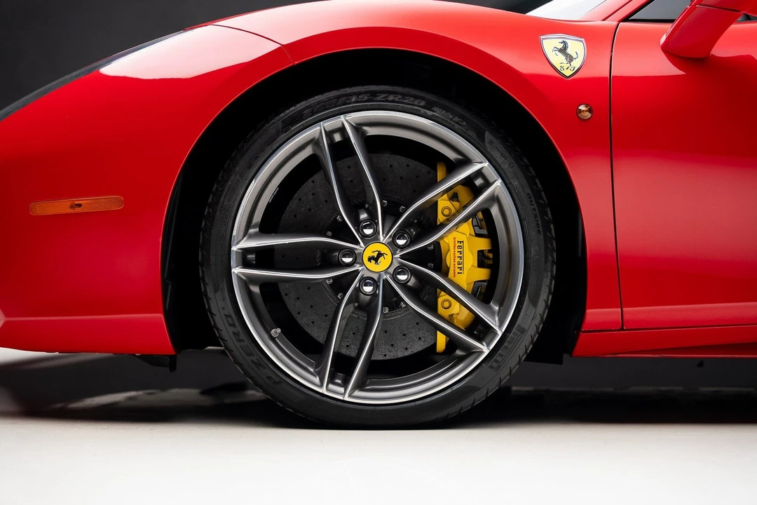 2017 Ferrari 488 GTB - Image 19 of 21