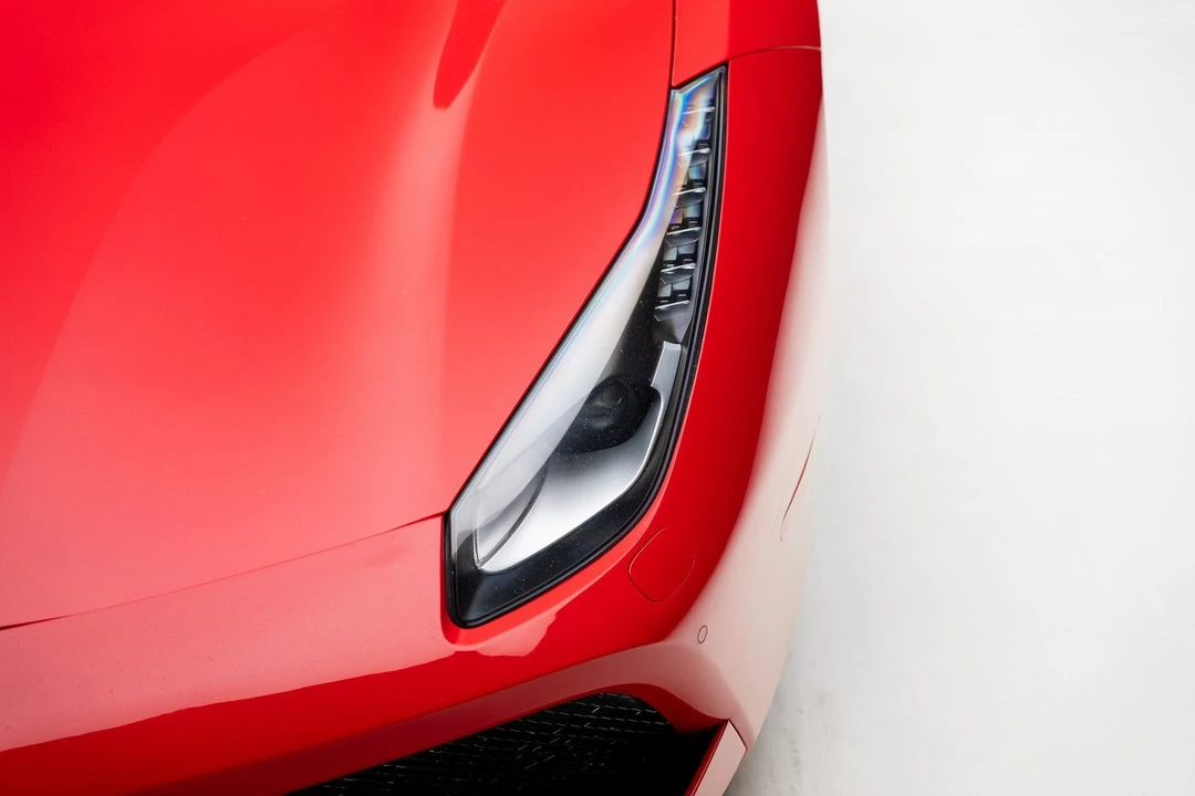 2017 Ferrari 488 GTB - Image 10 of 21