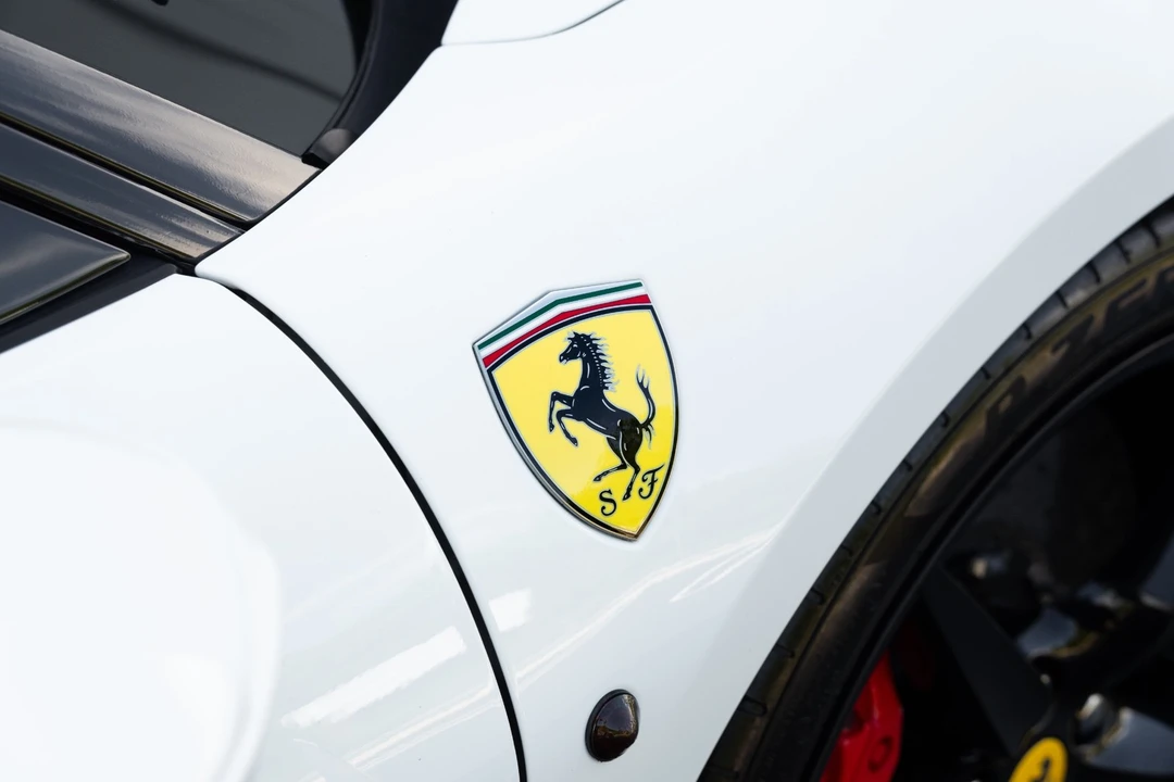 2017 Ferrari 488 GTB - Image 12 of 31