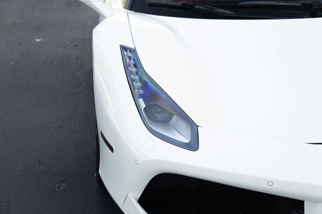 2017 Ferrari 488 GTB - Image 13 of 31