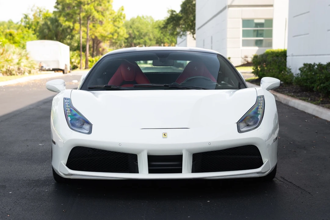 2017 Ferrari 488 GTB - Image 2 of 31