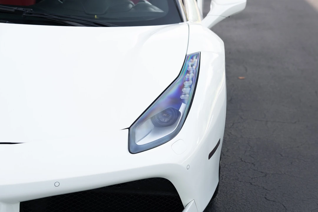 2017 Ferrari 488 GTB - Image 22 of 31