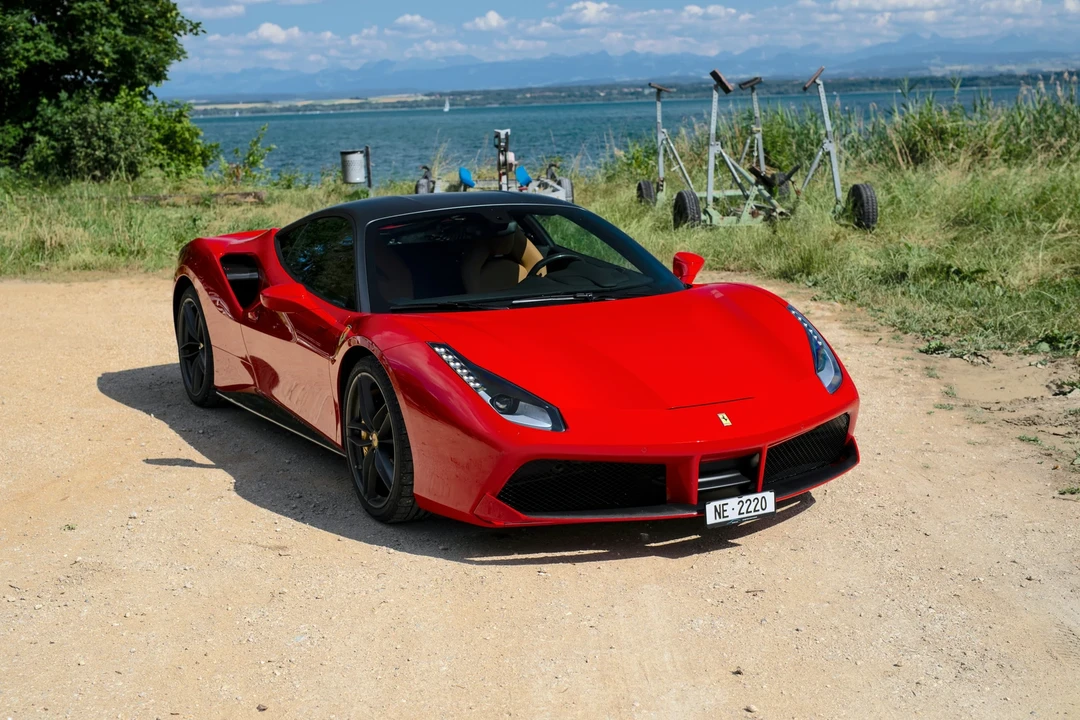 2017 Ferrari 488 GTB - Image 10 of 21
