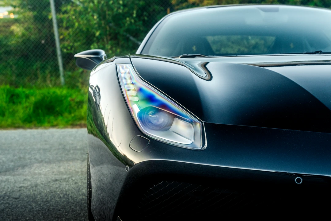 2017 Ferrari 488 GTB - Image 20 of 31