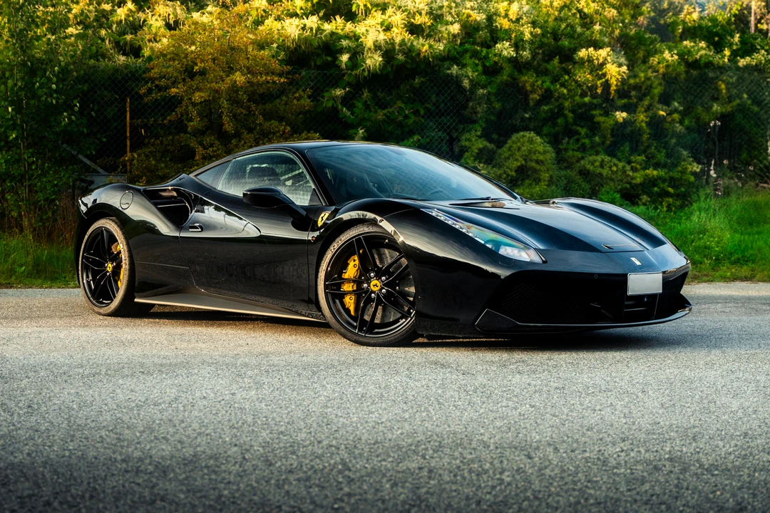2017 Ferrari 488 GTB - Image 5 of 31