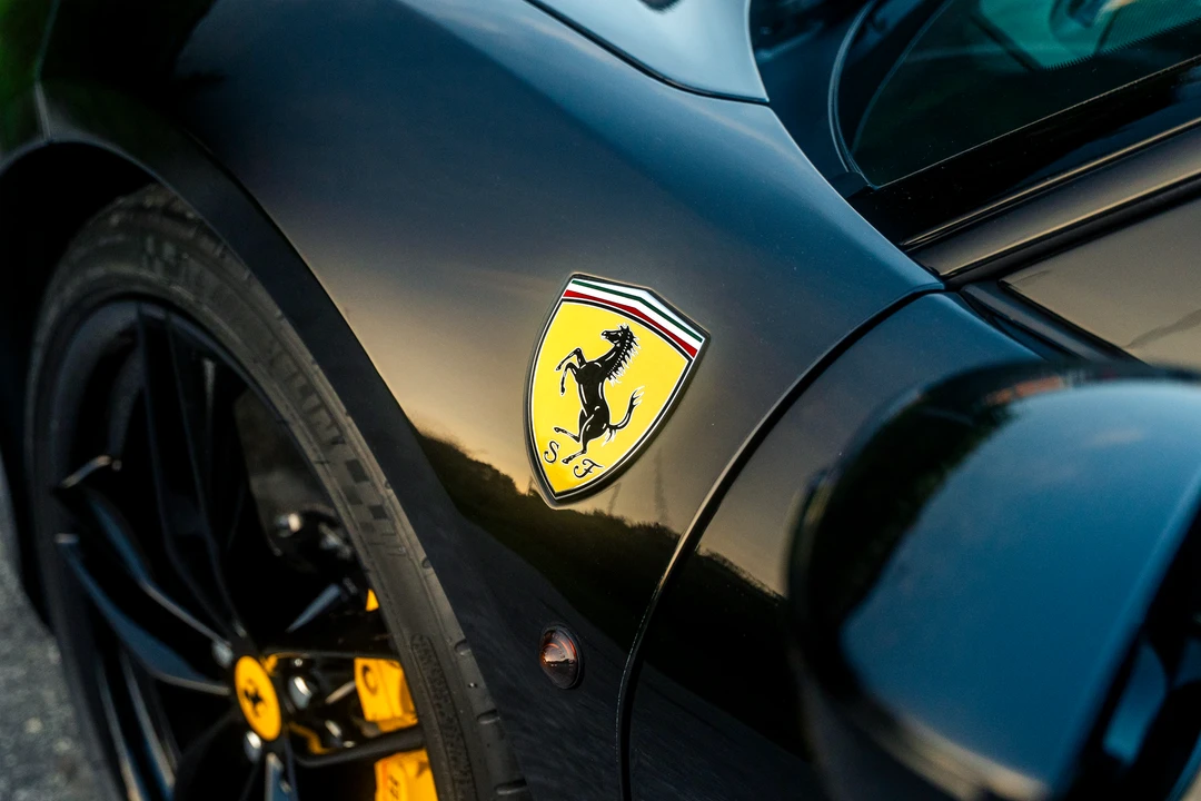 2017 Ferrari 488 GTB - Image 28 of 31