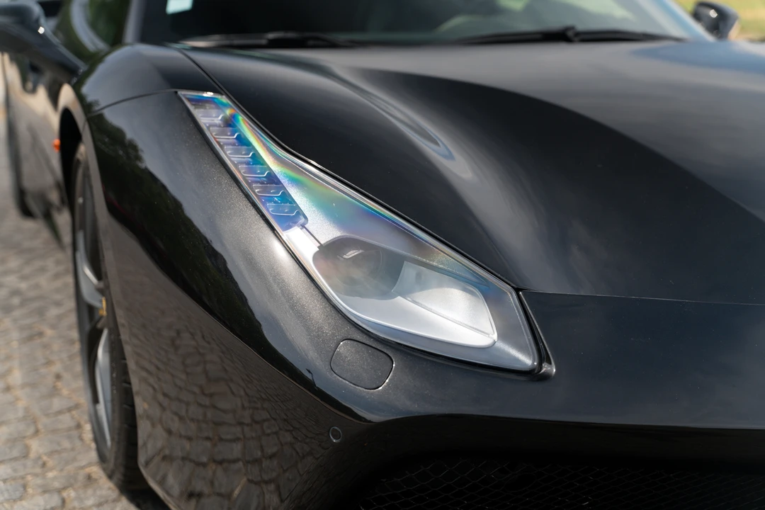 2017 Ferrari 488 GTB - Image 12 of 31
