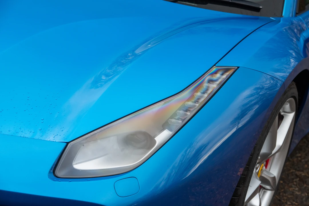 2017 Ferrari 488 GTB - Image 16 of 31