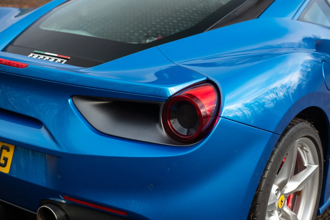 2017 Ferrari 488 GTB - Image 31 of 31
