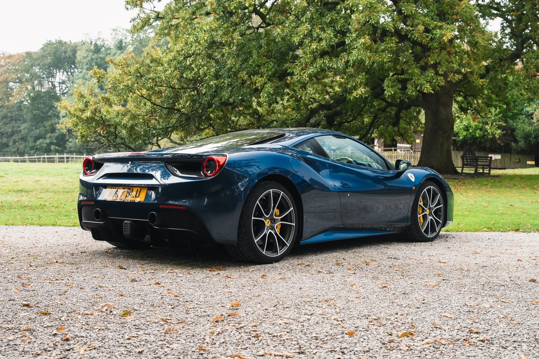 2017 Ferrari 488 GTB - Image 5 of 31