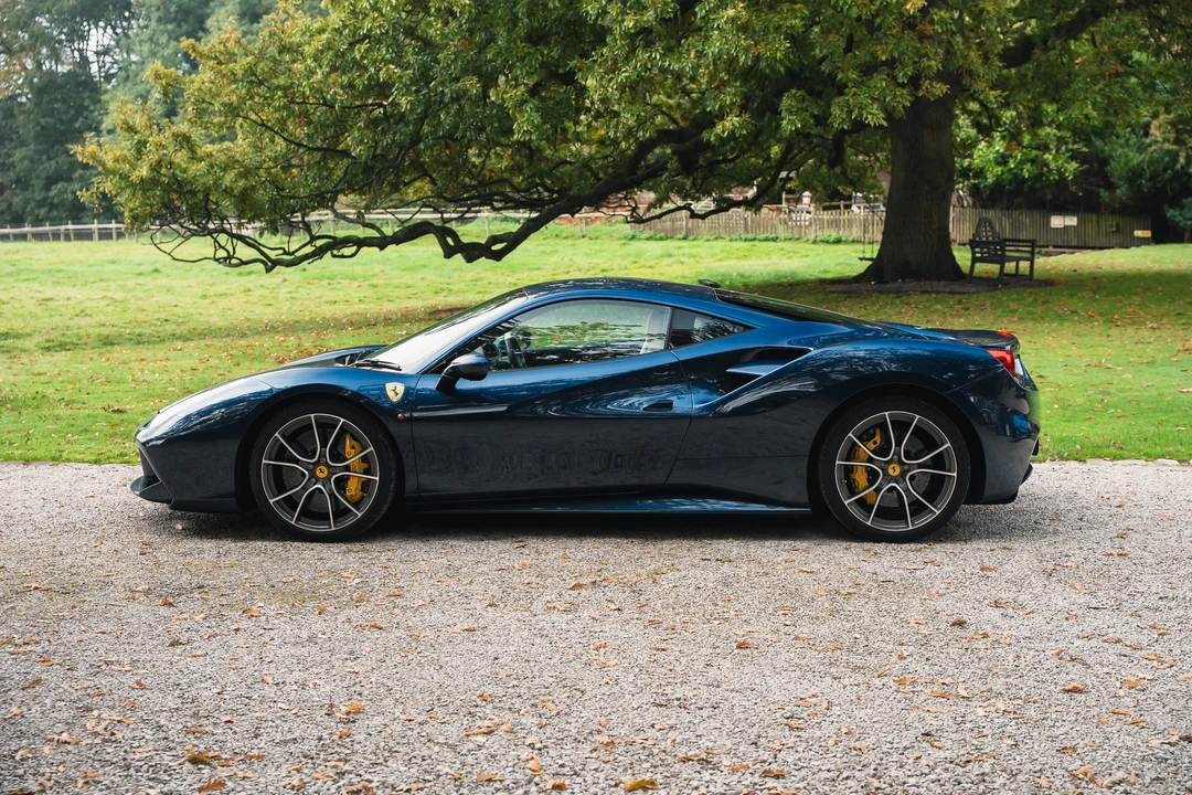 2017 Ferrari 488 GTB - Image 16 of 31