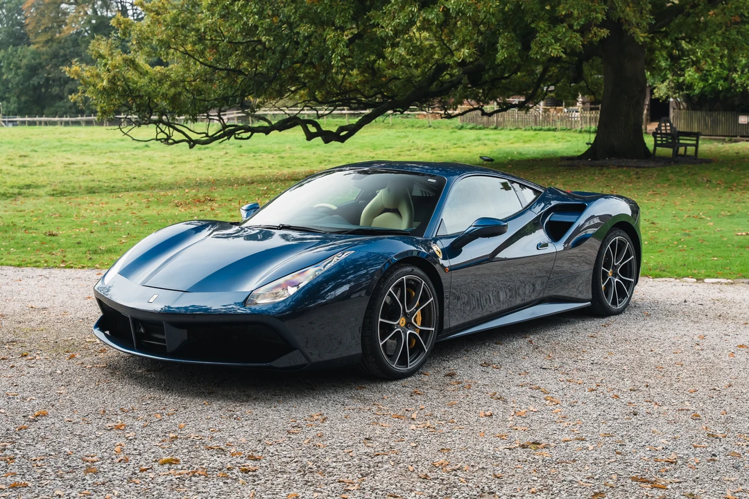 2017 Ferrari 488 GTB - Image 9 of 31