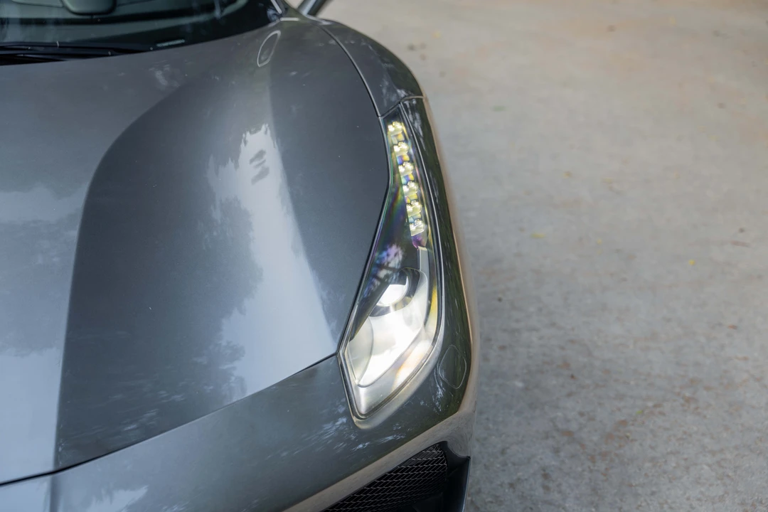2017 Ferrari 488 GTB - Image 17 of 31