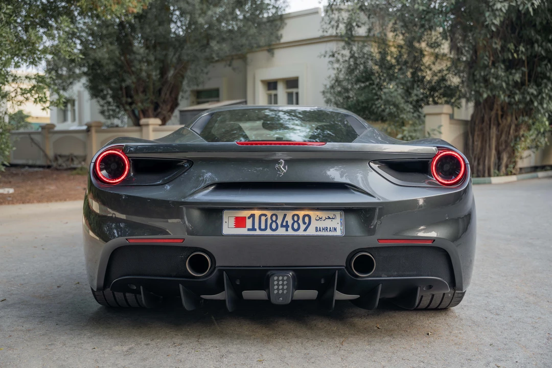2017 Ferrari 488 GTB - Image 10 of 31