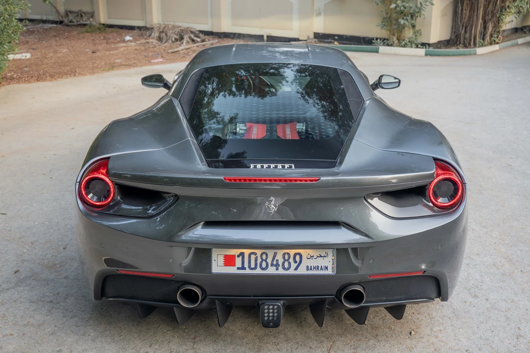 2017 Ferrari 488 GTB - Image 11 of 31