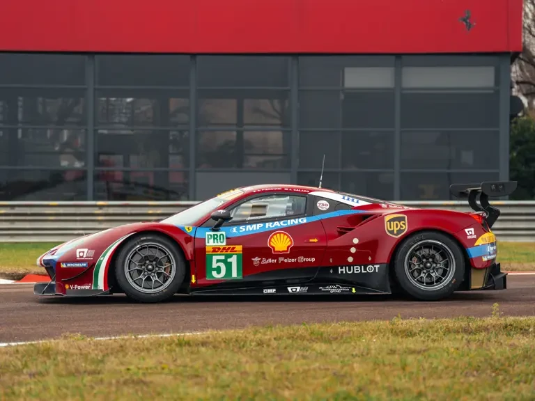 2017 Ferrari 488 GTB - Image 16 of 31