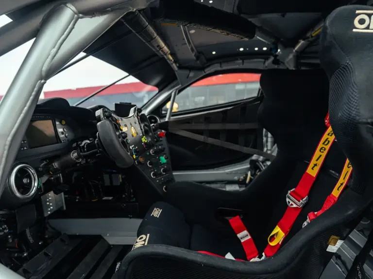 2017 Ferrari 488 GTB - Image 17 of 31