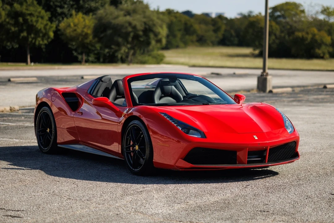 2017 Ferrari 488 GTB - Image 5 of 21