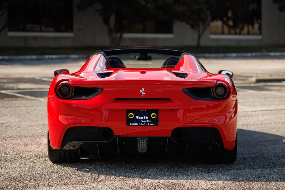 2017 Ferrari 488 GTB - Image 14 of 21