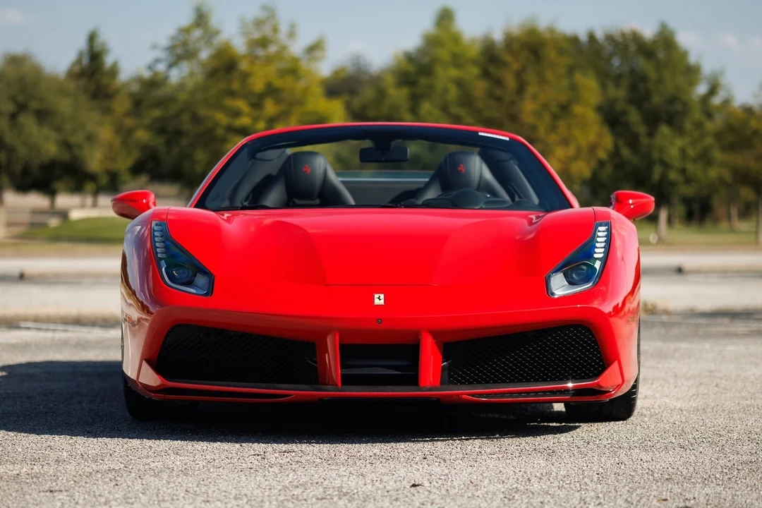2017 Ferrari 488 GTB - Image 7 of 21