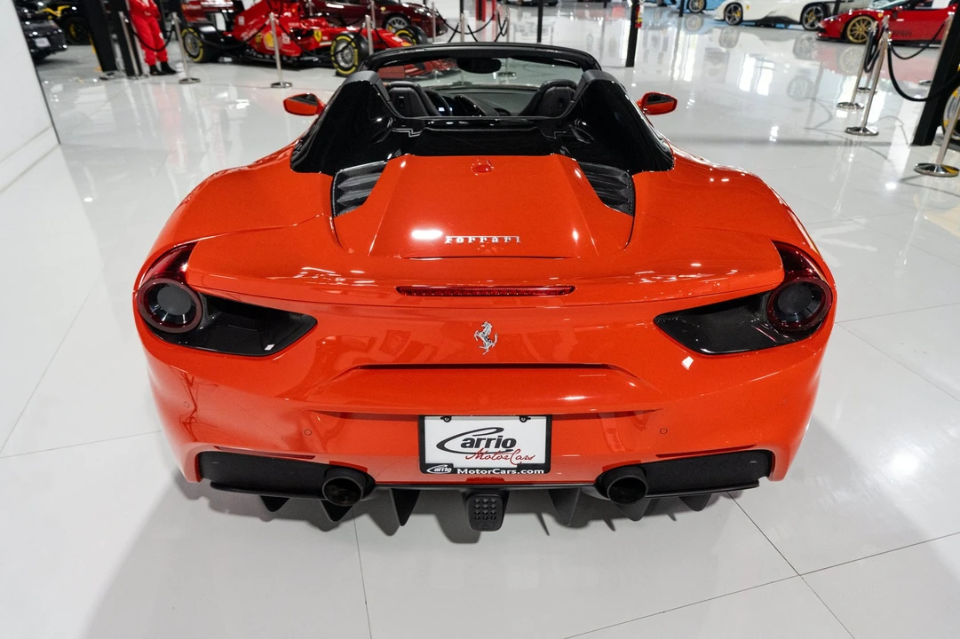 2017 Ferrari 488 GTB - Image 6 of 31