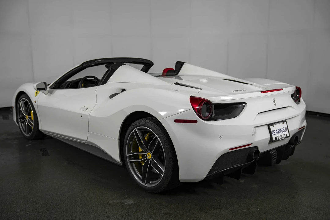 2017 Ferrari 488 Spider - Image 6 of 21