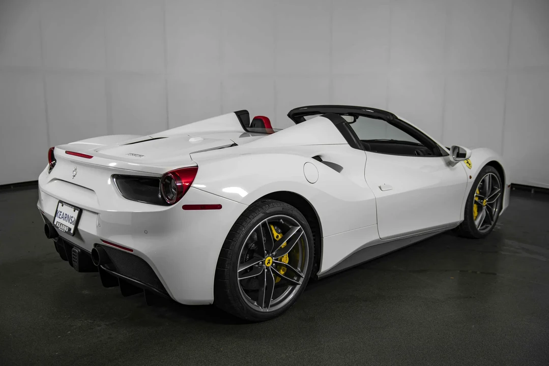 2017 Ferrari 488 Spider - Image 8 of 21