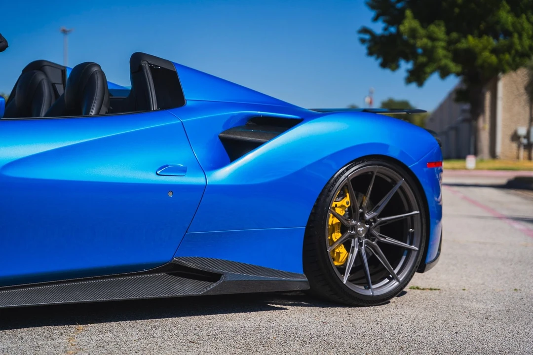 2017 Ferrari 488 GTB - Image 12 of 31
