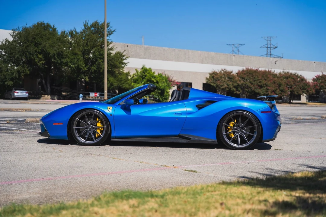2017 Ferrari 488 GTB - Image 30 of 31