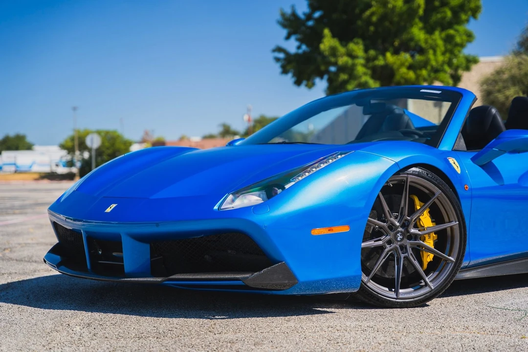 2017 Ferrari 488 GTB - Image 8 of 31