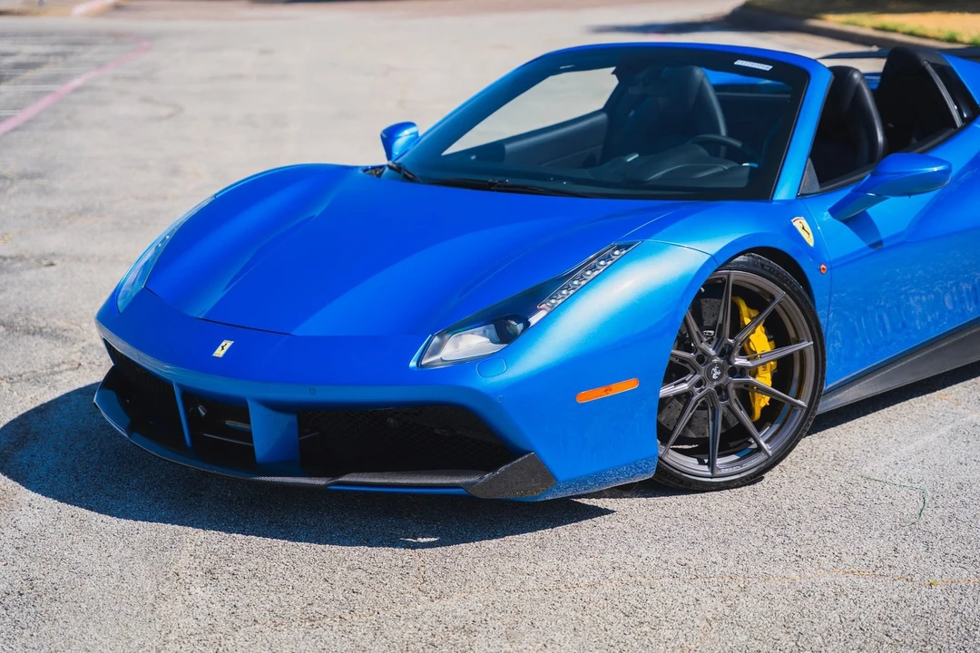 2017 Ferrari 488 GTB - Image 7 of 31