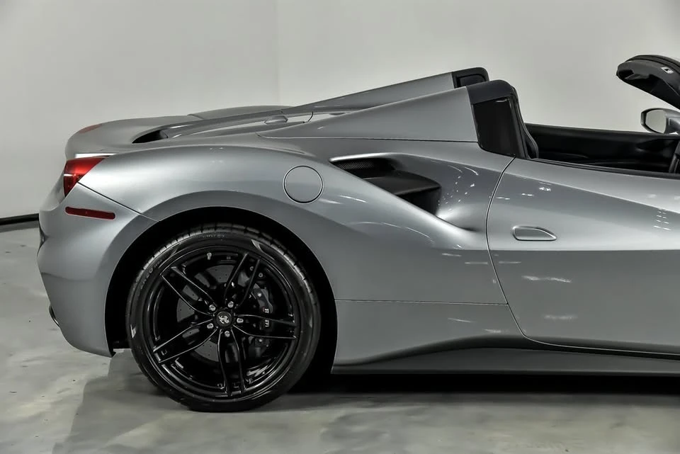 2017 Ferrari 488 Spider - Image 13 of 18