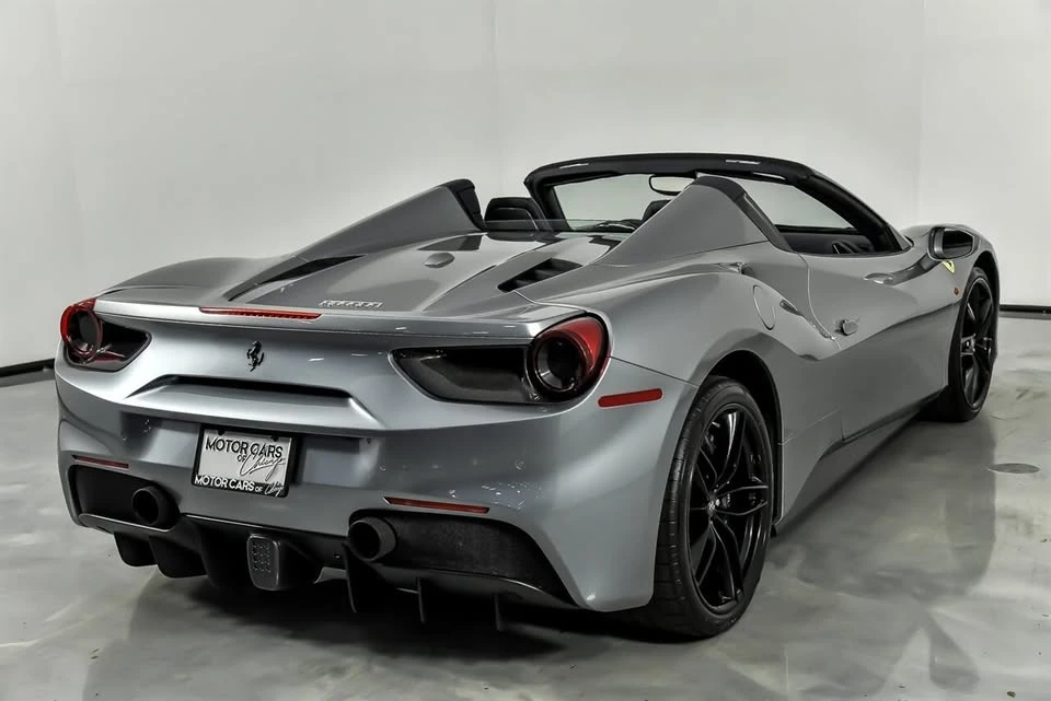 2017 Ferrari 488 Spider - Image 12 of 18