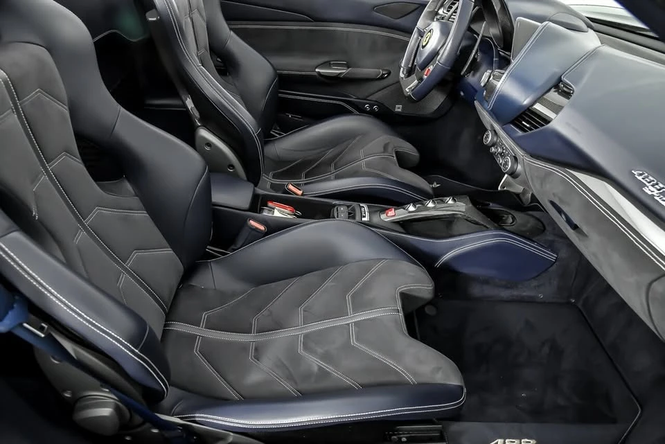 2017 Ferrari 488 Spider - Image 17 of 18