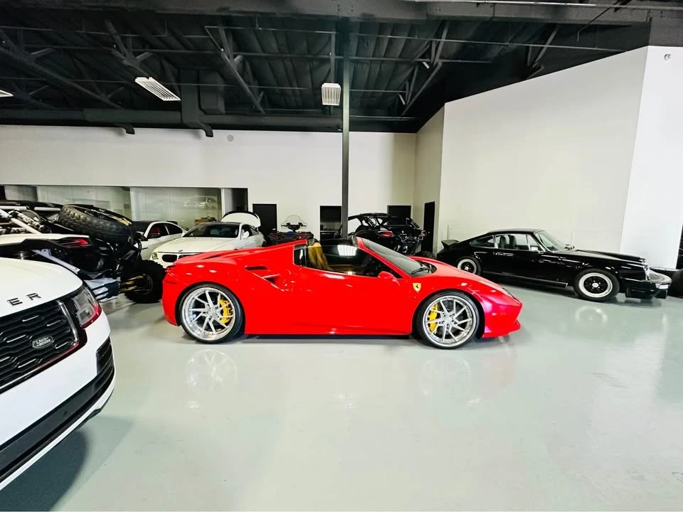 2017 Ferrari 488 Spider - Image 4 of 9