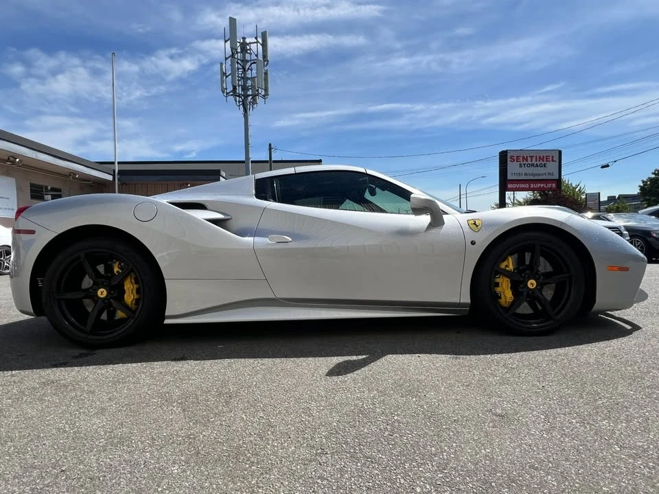 2017 Ferrari 488 Spider - Image 4 of 19