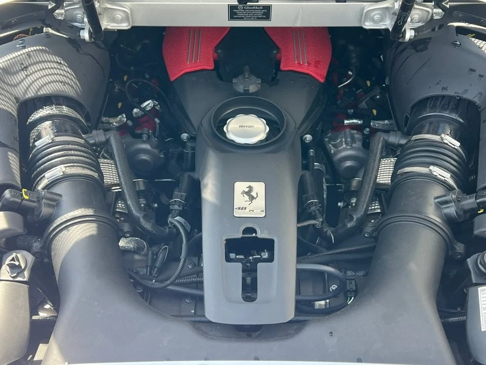 2017 Ferrari 488 Spider - Image 11 of 19