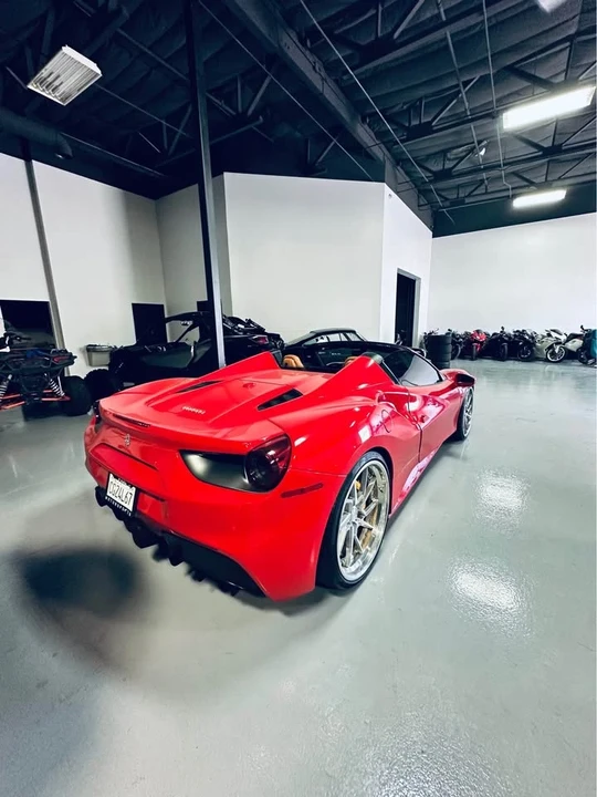 2017 Ferrari 488 Spider - Image 7 of 9