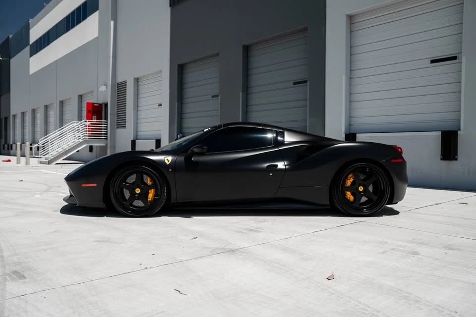 2017 Ferrari 488 Spider - Image 4 of 9