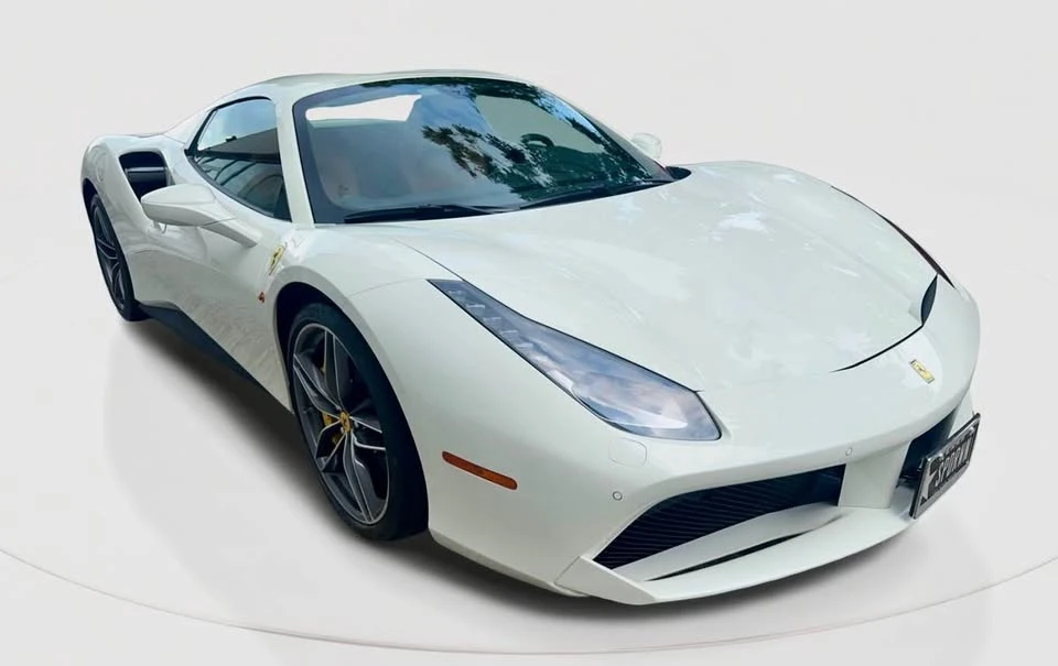 2017 Ferrari 488 Spider - Image 8 of 19