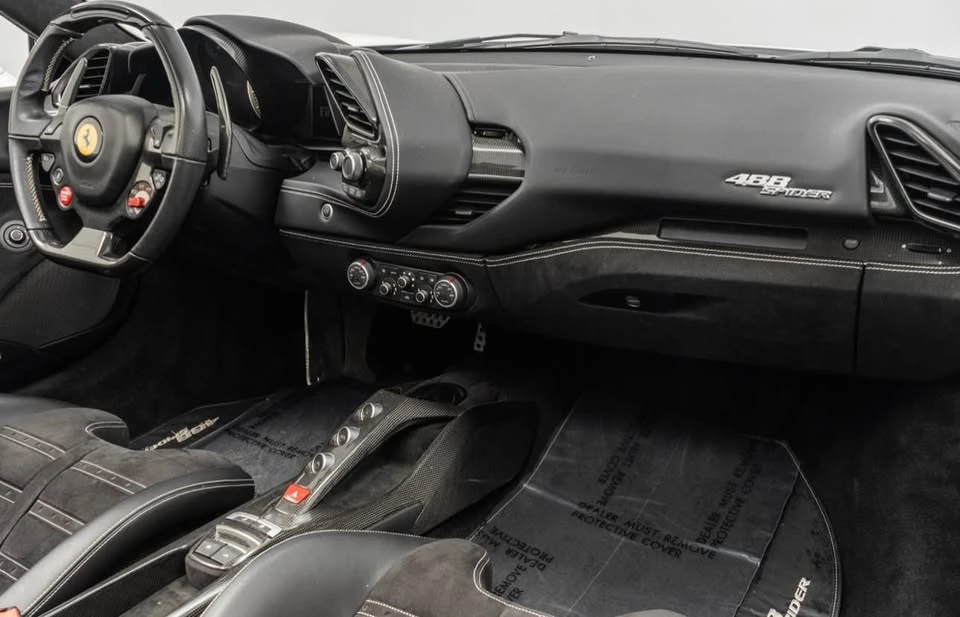 2017 Ferrari 488 Spider - Image 9 of 19