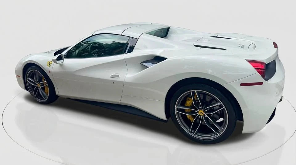 2017 Ferrari 488 Spider - Image 3 of 19
