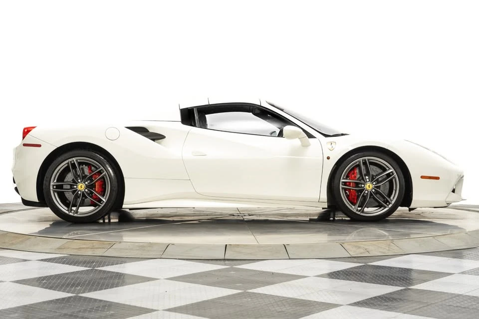 2017 Ferrari 488 Spider - Image 3 of 6